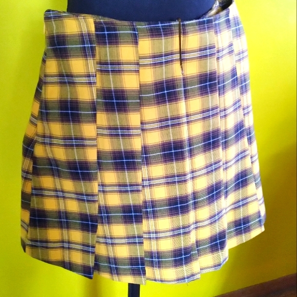 Forever 21 Dresses & Skirts - 🎄❤️ Forever 21 Mustard Plaid Pleated Mini Skirt  Sz Sm❤️🎄